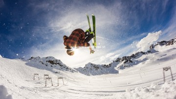 c7c7.app-游泳项目女子蝶泳冠军花落谁家，女子蝶泳金牌